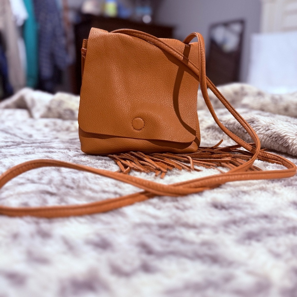 HOBO Leather Fringe Crossbody Bag Boho Western Tan NWOT